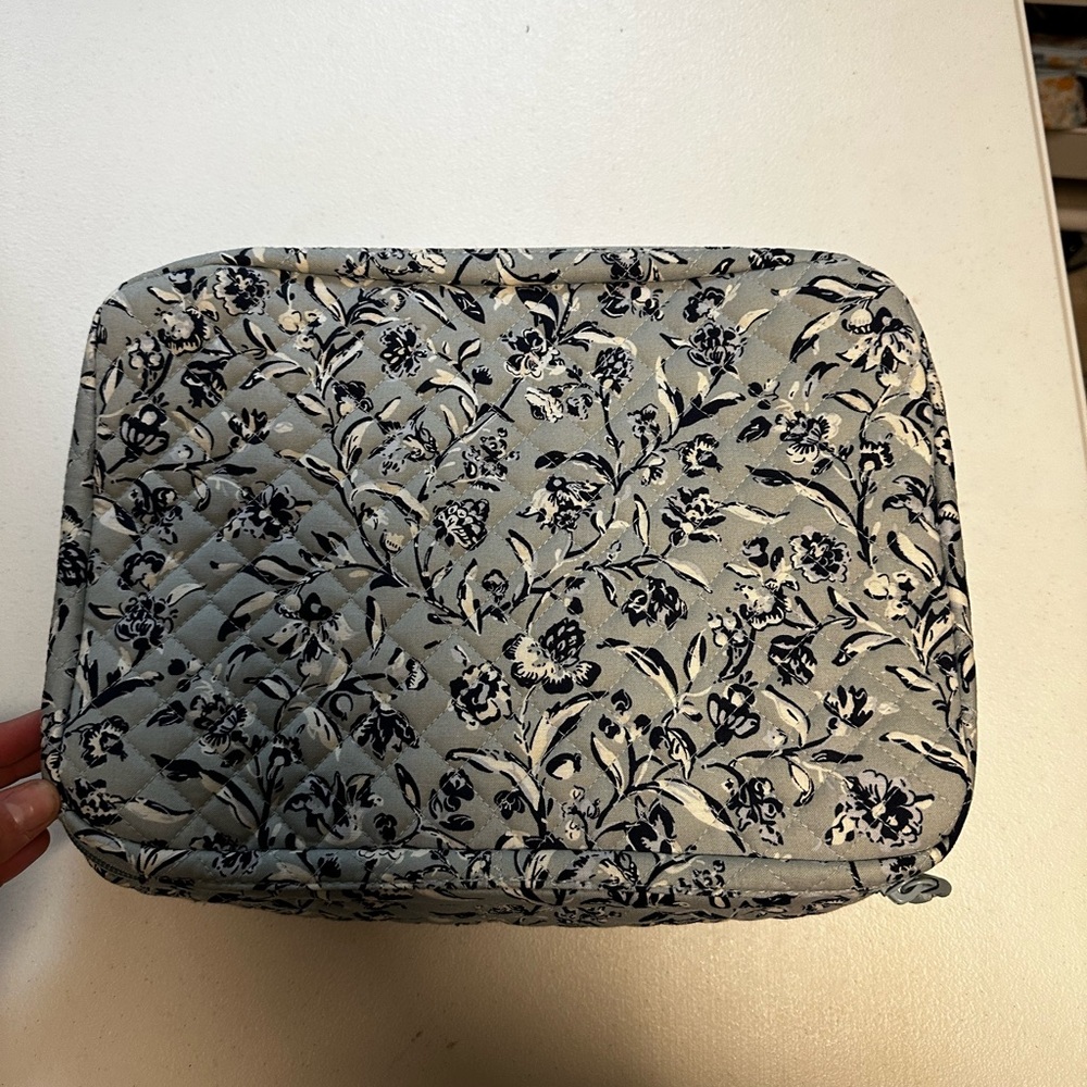 Vera Bradley Deluxe Travel Organizer